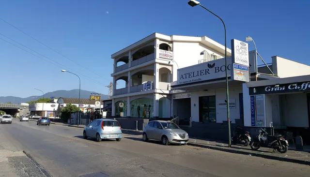 Pompei Boutique Inn (Portamarina Entrance)