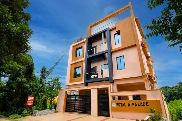 Super Hotel O Royal A Palace