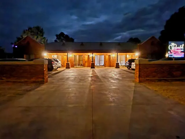 Red Waratah Accommodation