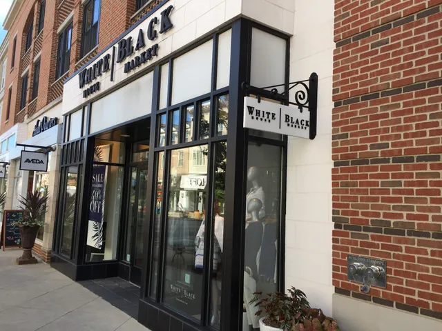 White House Black Market