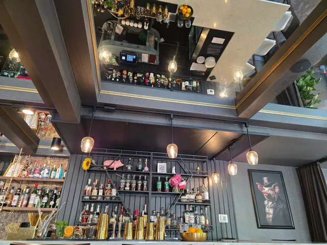 Le Cochon Wine Bar and Bistro