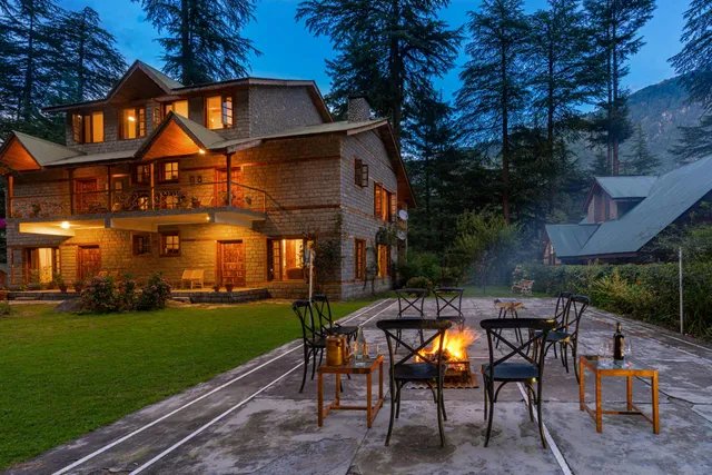 StayVista at Casa Bella Vista in Manali | 6 BHK Luxury Holiday Home