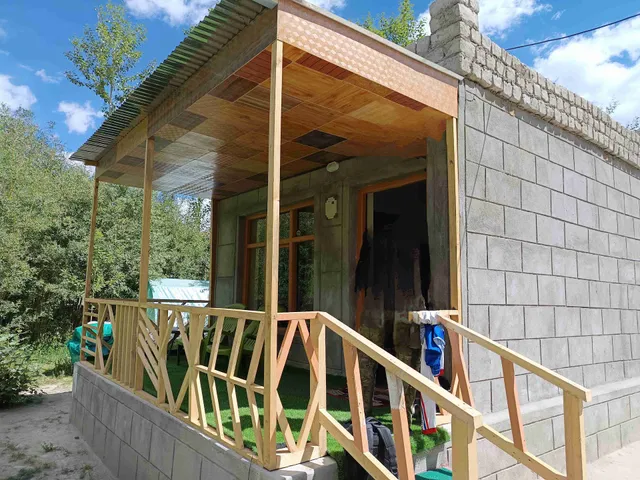 Royal tangste guesthouse