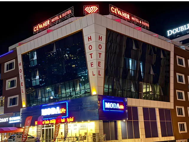 CEVAHER HOTEL & SUITES