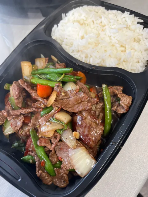 Sakura Sushi & Thai mat