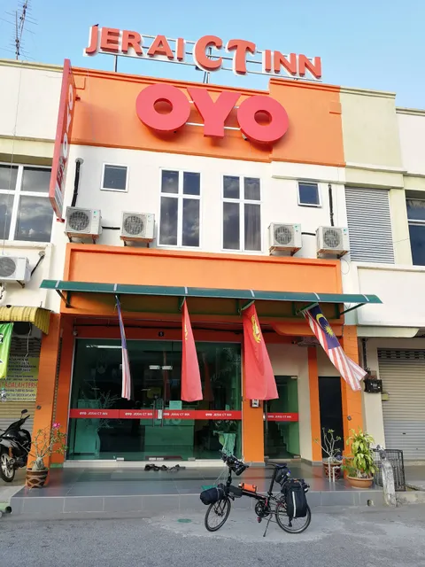 OYO 1101 Hotel Jerai Ct Inn