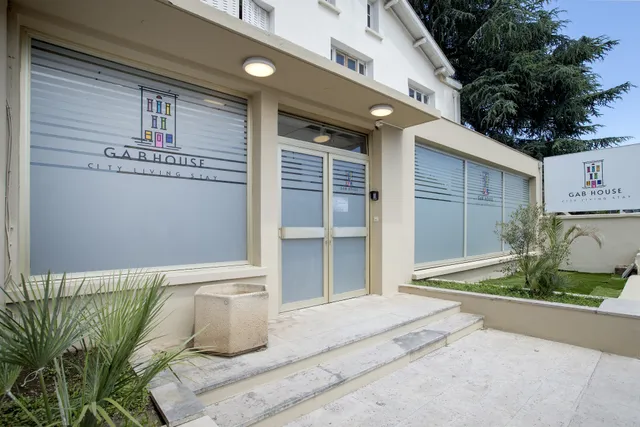 GABHOUSE Lyon Bron - Eurexpo City Living Stay