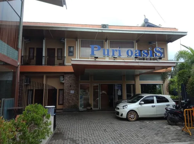 Puri Oasis Hotel
