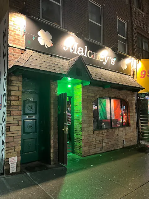 Maloney's Cafe