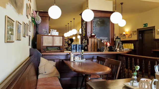 Restaurant & Pension Alt Naumburg