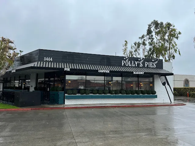Polly's Pies Restaurant & Bakery