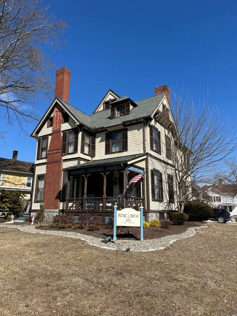 Plume House Inn