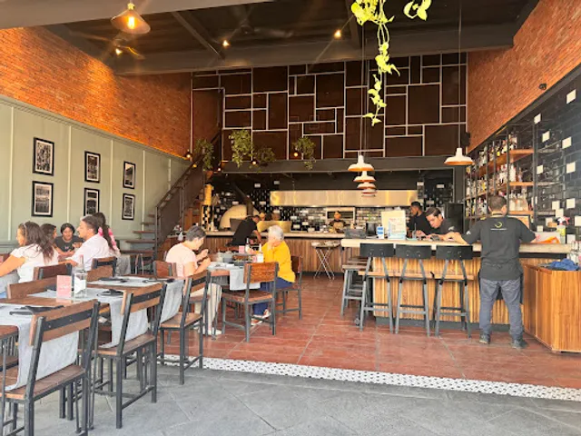 AL DENTE PLAZA REAL CENTER