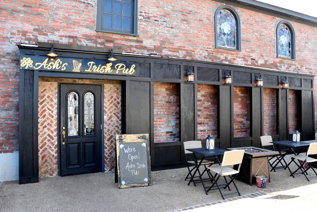 Ash's Irish Pub