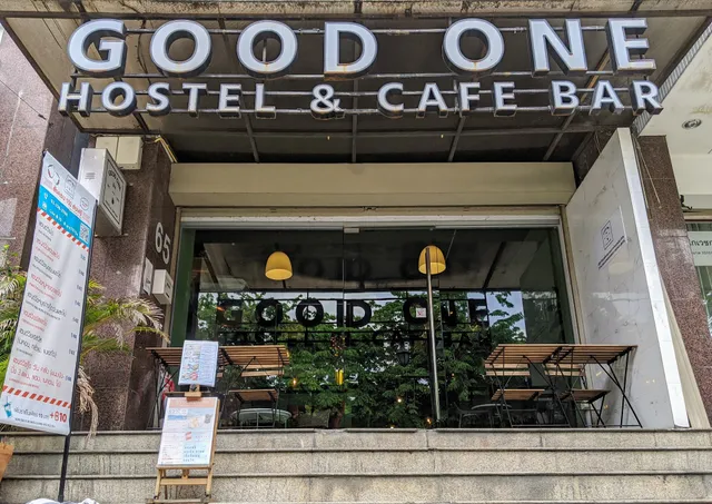 Good One Hostel & Cafe Bar