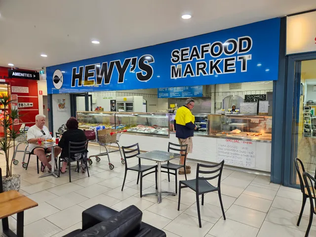 Hewy’s seafood market