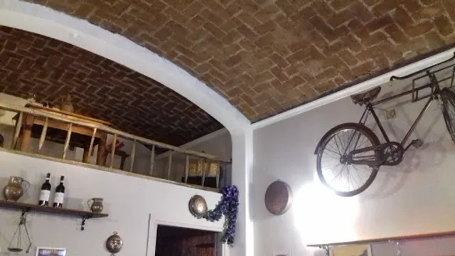 "La Taverna del Bergè" piola caffè