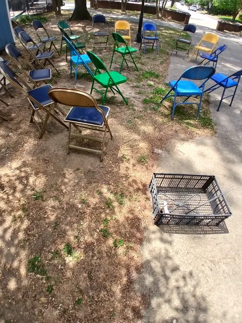 Birdhouse Farmers Market