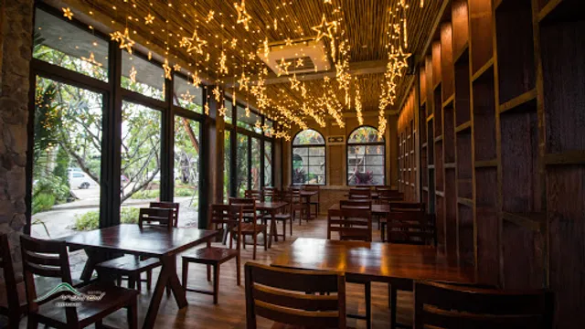 Anaview Restaurant [ อนาวิว ]