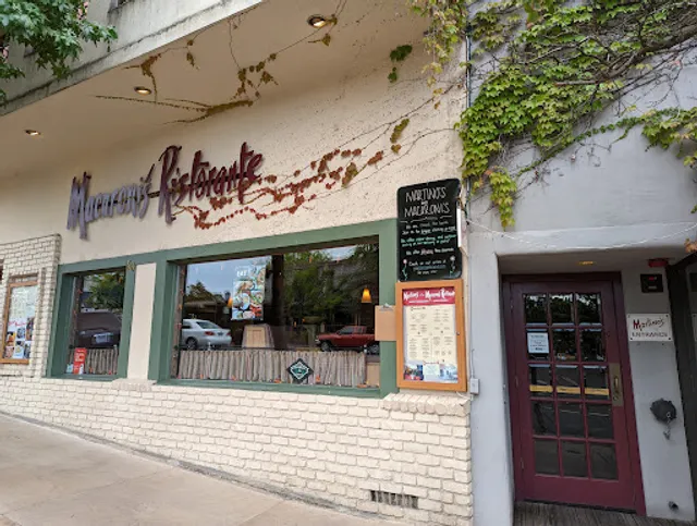 Macaroni's Ristorante