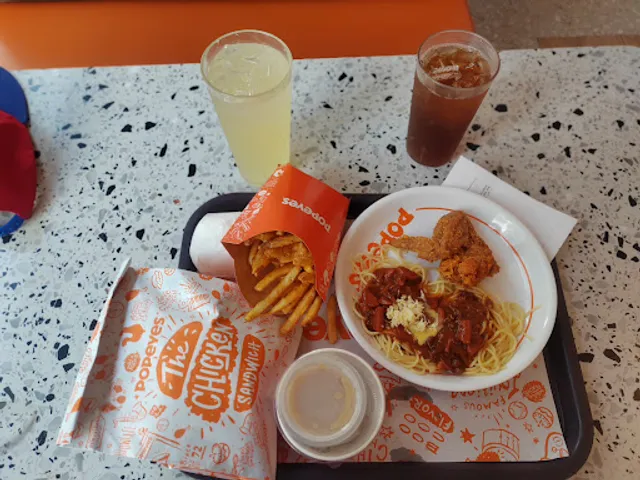 Popeyes - Alabang Zapote