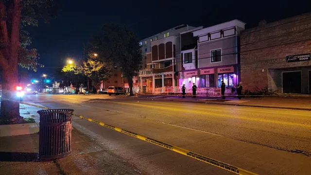 Affinity Rose Lounge