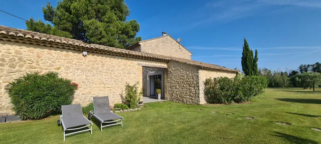 B&B dans Mas en pierres