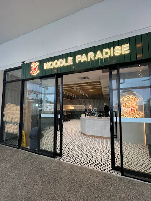 Noodle Paradise