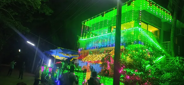 Sarvesh Arunndekar Home Stay AC room