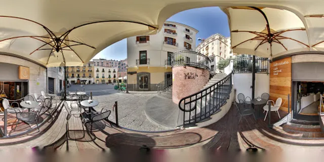 Laltrolato Cocktail Bar