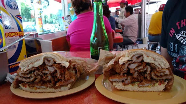 Tortas Gigantes La Villa Los No. 1