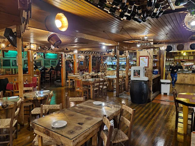 O Casarão Cantina e Galeteria