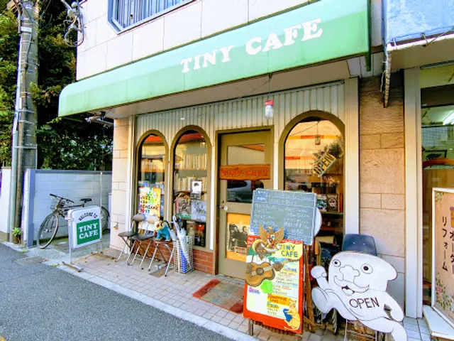 Tiny Cafe
