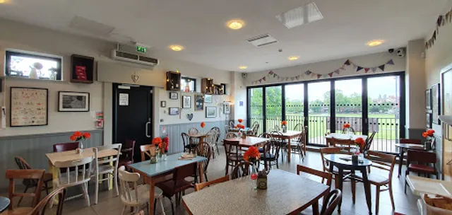 Homemade Cafe (at The Pavilion)