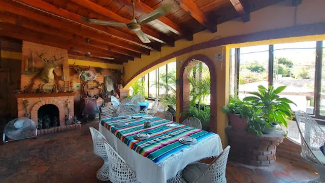 Restaurant Bar Los Equipales