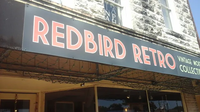 Serendipity On Main - Kerrville