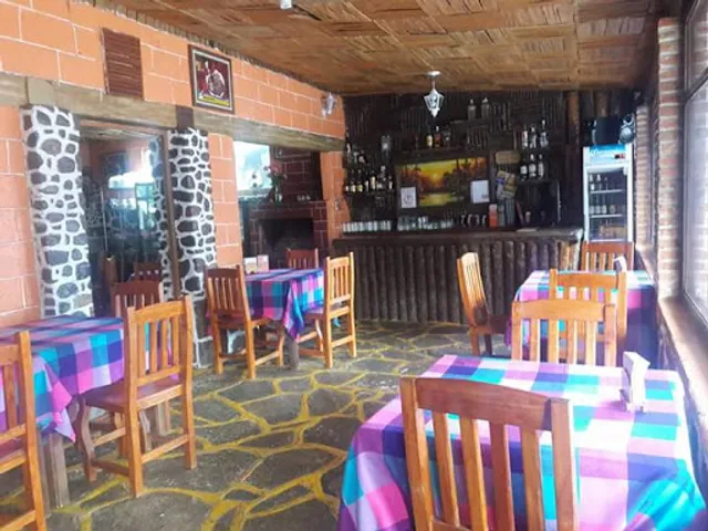 Restaurante & Bar "Magos"