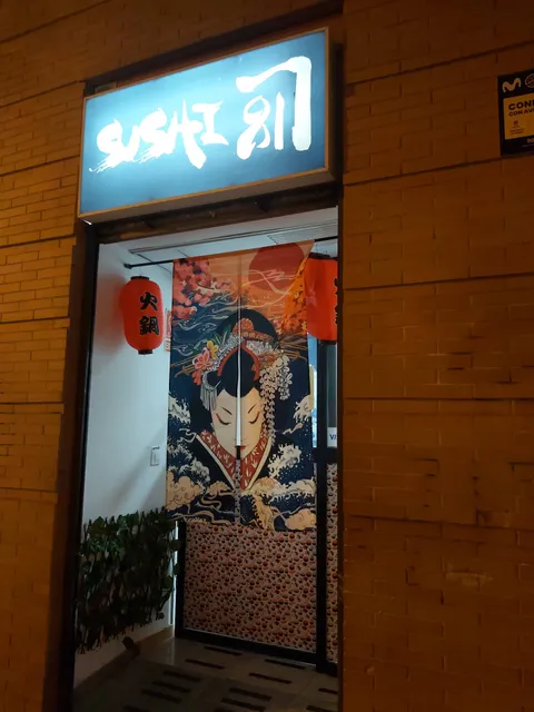 Restaurante Japonés - SUSHI 81