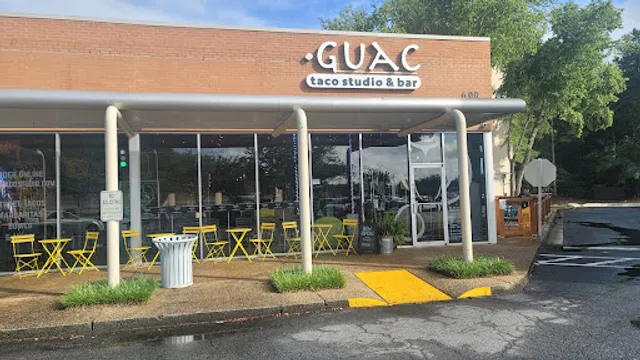 Guac Taco Studio & Bar