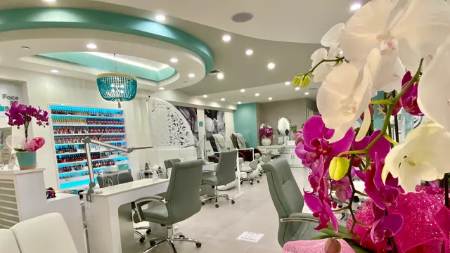 The Nail Bar Los Altos