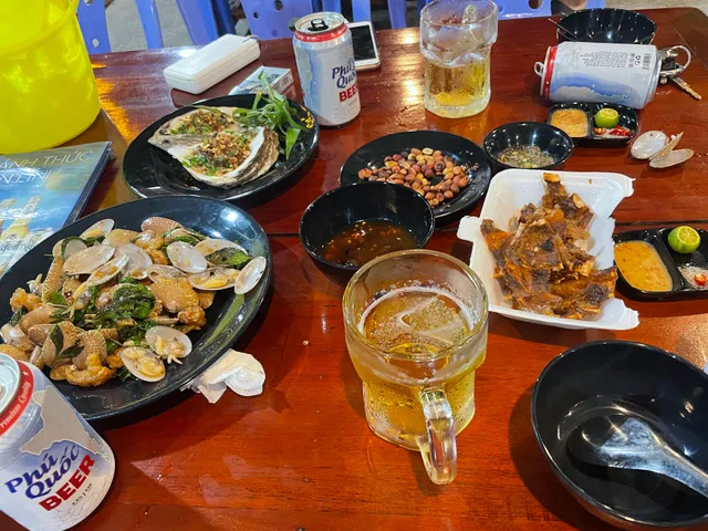 Quán ăn gia đình đại nghĩa