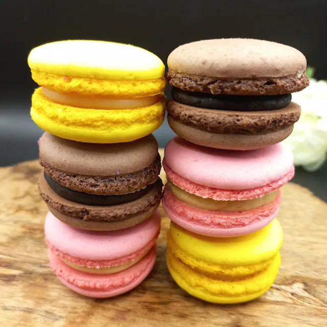 Fluffy Giraffe Bakery & Patisserie