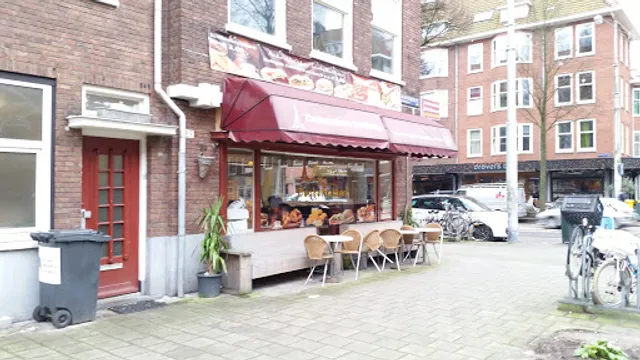 Croissanterie Eifeltoren