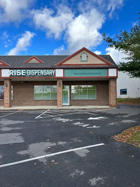 RISE Medical & Recreational Cannabis Dispensary Halfmoon - Clifton Park New York