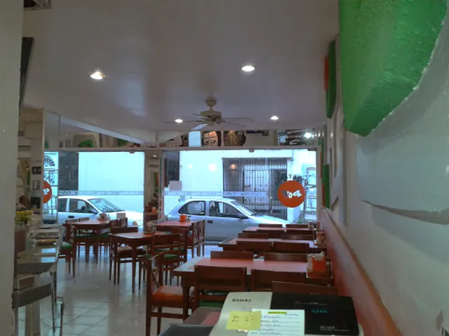 Cafetería Pop y Restaurante Pórtico del Peregrino