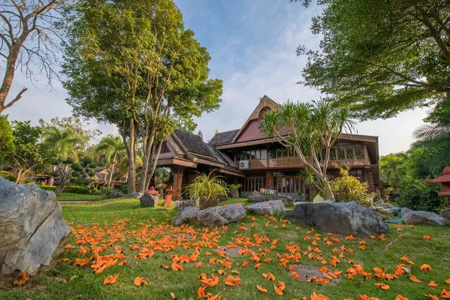 ฟ้ารดารีสอร์ท เขาใหญ่ Farada Resort Khaoyai