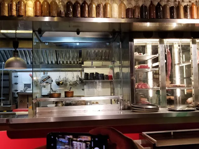 BUS GRILL STEAKHOUSE PAFC Mall 巴士扒房平安店