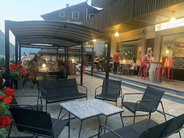 La Bisca Pizzeria & Bar