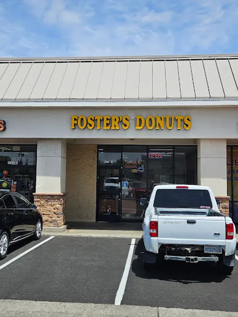 Foster's Donuts