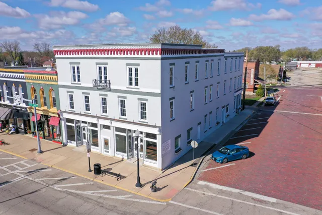 The Historic Knox Hotel